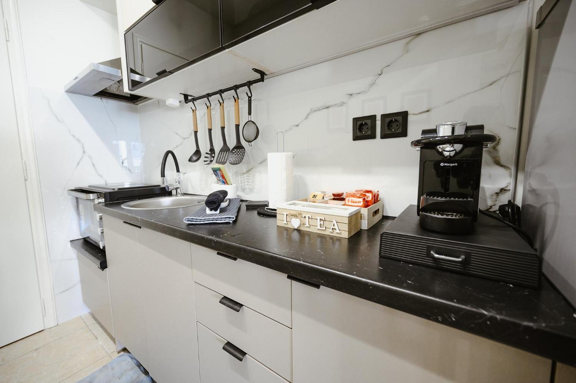 Central Apartments Wolos Zewnętrze zdjęcie