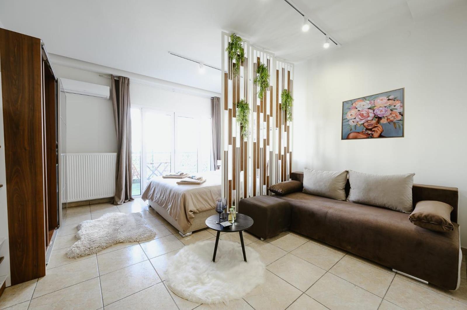 Central Apartments Wolos Zewnętrze zdjęcie